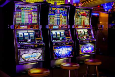 How to Play and Win at Me on Cash